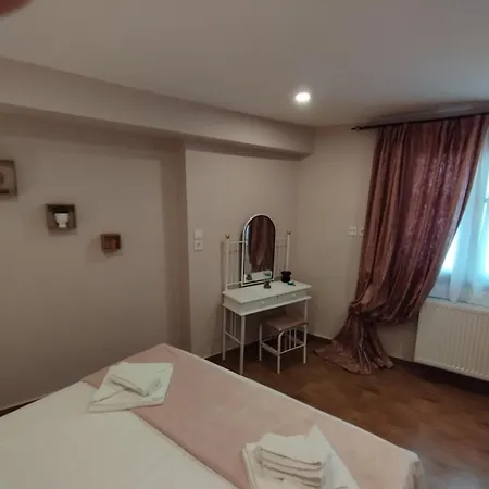 Lägenhet αρσινόη 3 Arachova